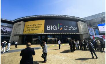 z6尊龙凯时重磅亮相2025阿联酋迪拜五大行业展